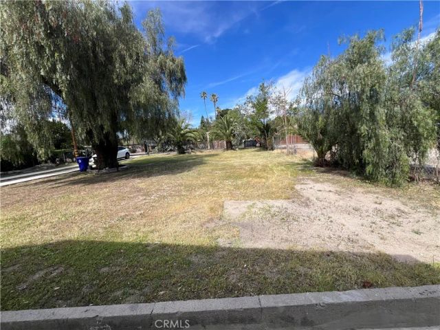 2527 W Third Avenue, San Bernardino, CA 92407