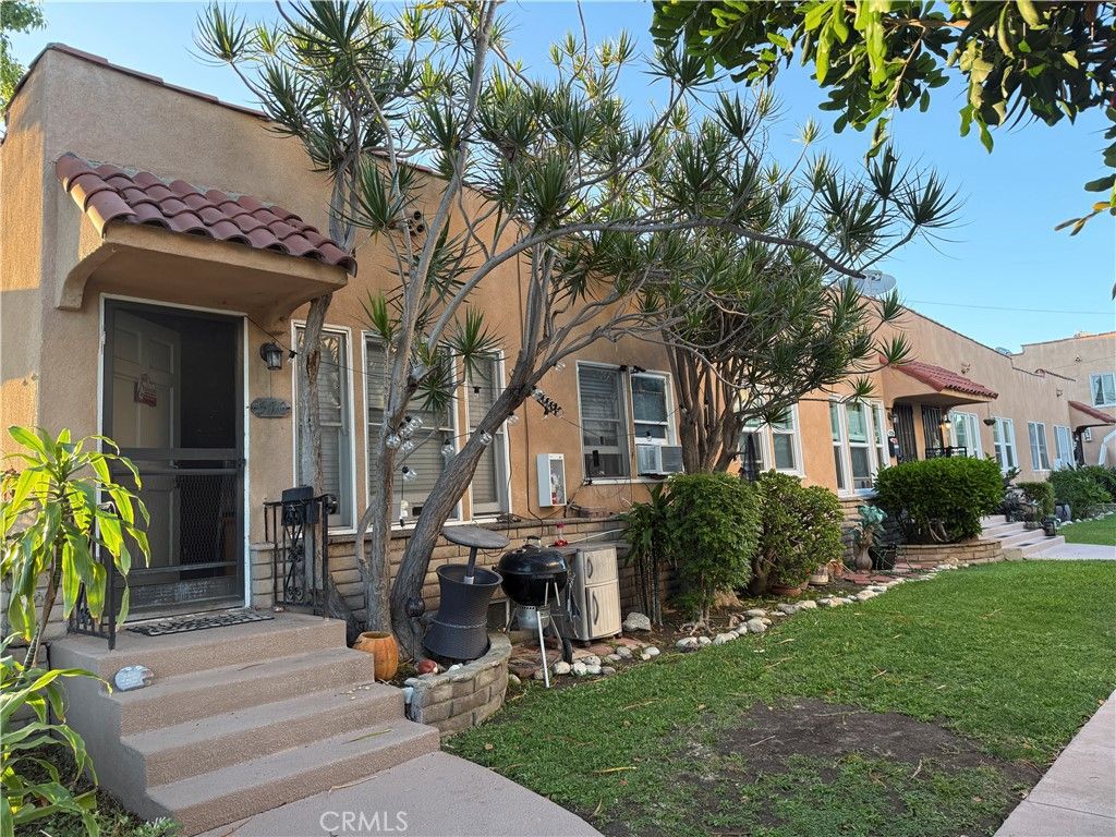 566 W 17th, San Pedro, CA 90731