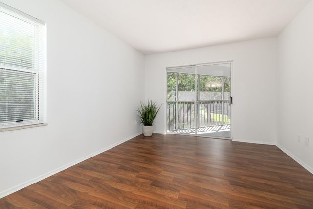 3254 SE Aster Lane J238, Stuart, FL 34994