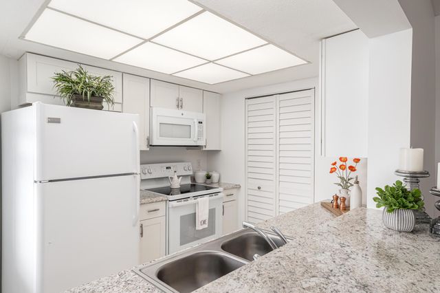 3254 SE Aster Lane J238, Stuart, FL 34994