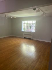 100 Sewall Avenue 6, Brookline, MA 02446