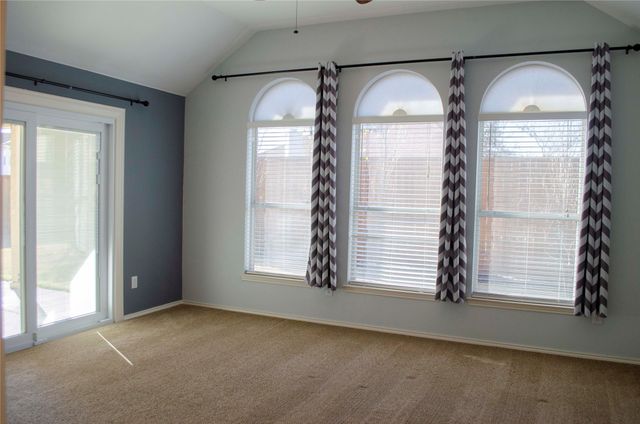 7220 Riverchase Trail, Denton, TX 76210