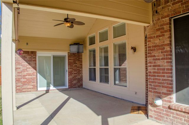 7220 Riverchase Trail, Denton, TX 76210