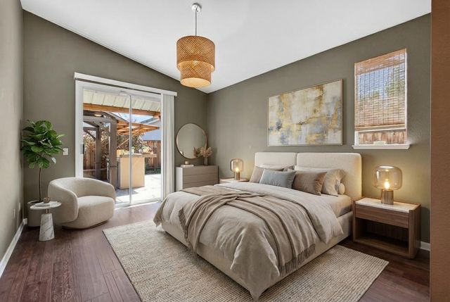 853 Rathbone Cir, Folsom, CA 95630