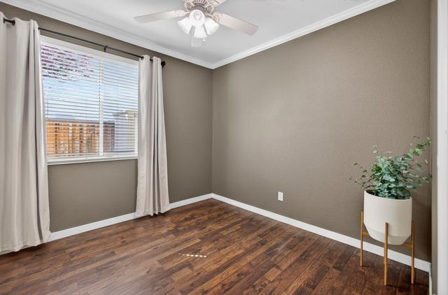 853 Rathbone Cir, Folsom, CA 95630