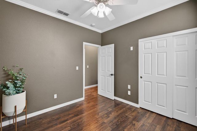 853 Rathbone Cir, Folsom, CA 95630