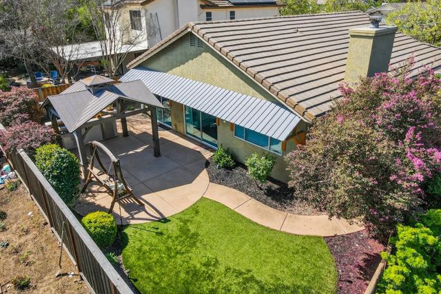 853 Rathbone Cir, Folsom, CA 95630