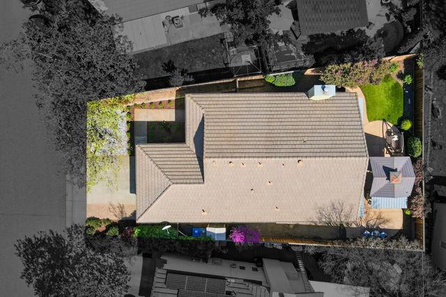 853 Rathbone Cir, Folsom, CA 95630