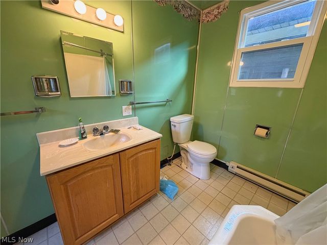 516 Jackson Street, East Liverpool, OH 43920