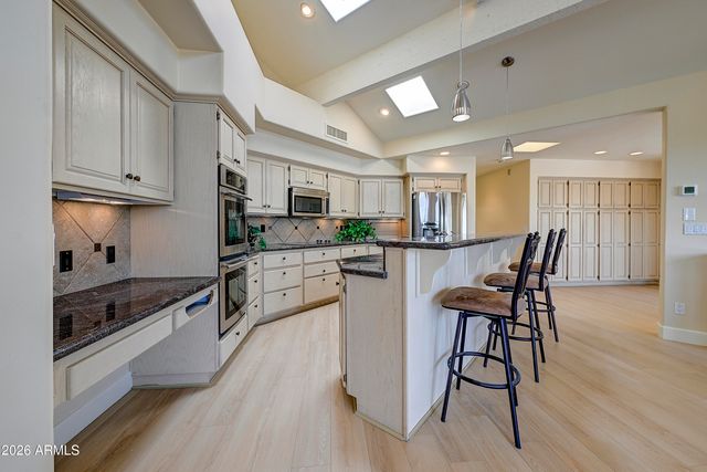 25406 N ABAJO Drive, Rio Verde, AZ 85263