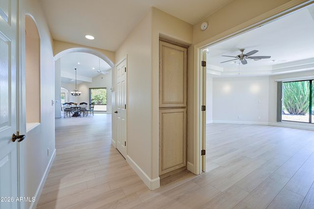 25406 N ABAJO Drive, Rio Verde, AZ 85263