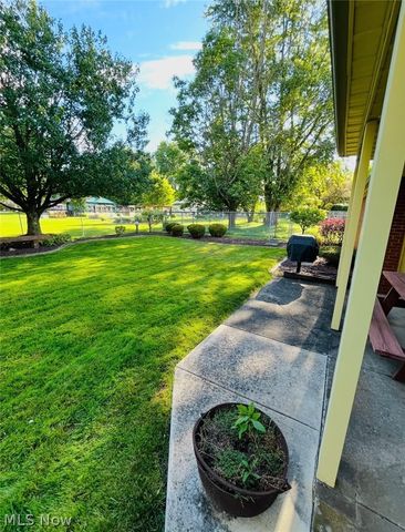 4345 Woodleigh Lane, Youngstown, OH 44511