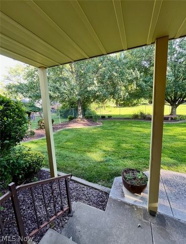 4345 Woodleigh Lane, Youngstown, OH 44511