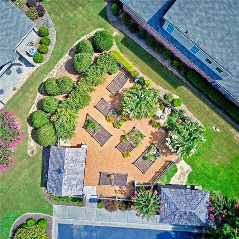 2689 Middlecreek Way, Cumming, GA 30041