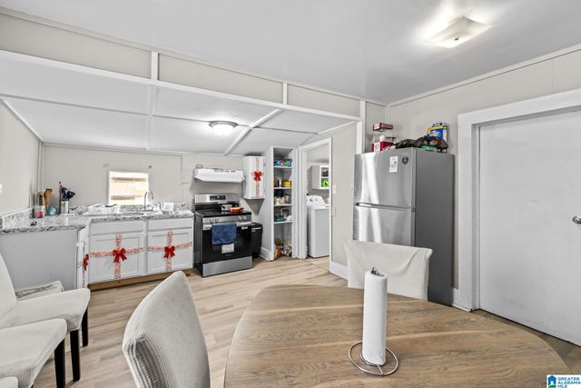 1712 LONG 14TH STREET N, Bessemer, AL 35020