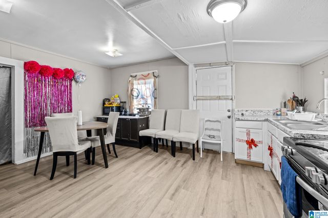 1712 LONG 14TH STREET N, Bessemer, AL 35020