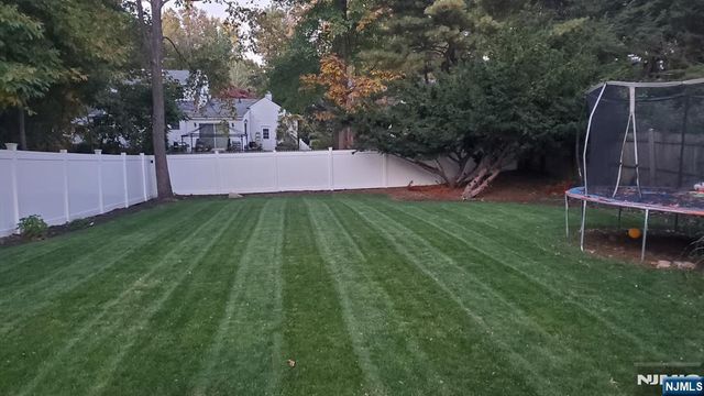 262 Spring Valley Avenue, Hackensack, NJ 07601