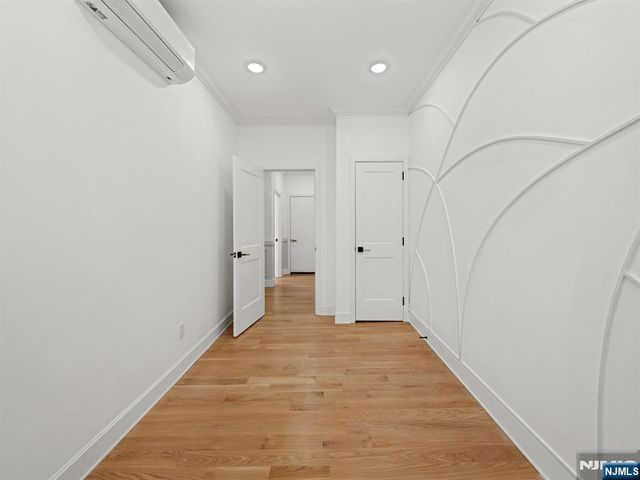 9 Morse Avenue, Rutherford, NJ 07070