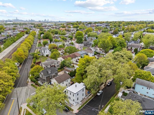 9 Morse Avenue, Rutherford, NJ 07070
