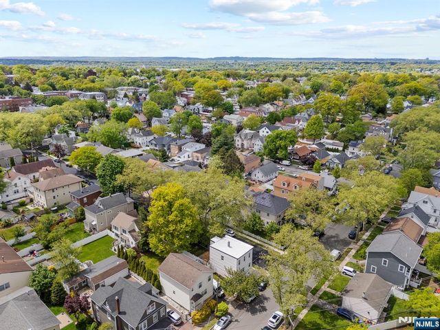 9 Morse Avenue, Rutherford, NJ 07070