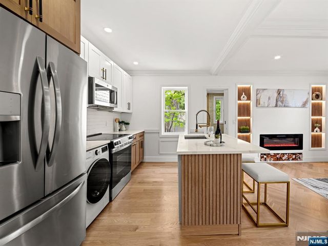 9 Morse Avenue, Rutherford, NJ 07070
