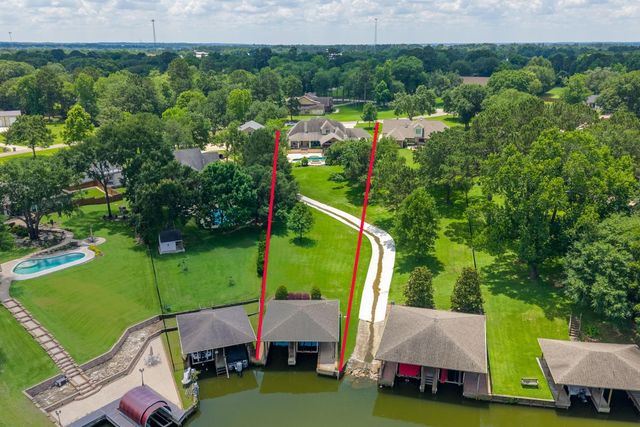 13907 Jbk Memorial Drive, Willis, TX 77318