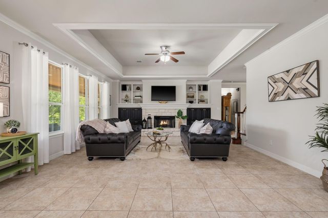 13907 Jbk Memorial Drive, Willis, TX 77318