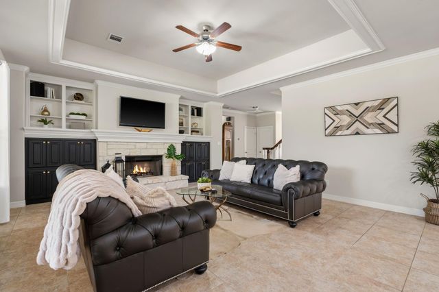 13907 Jbk Memorial Drive, Willis, TX 77318
