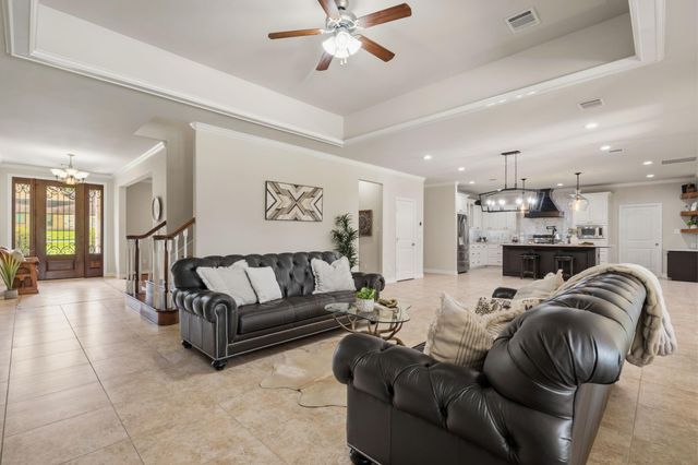 13907 Jbk Memorial Drive, Willis, TX 77318