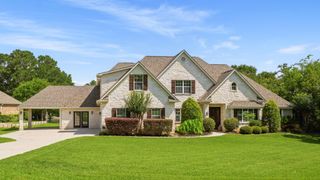 13907 Jbk Memorial Drive, Willis, TX 77318