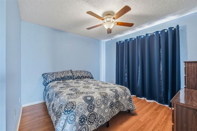 3330 FOXRIDGE CIRCLE, Tampa, FL 33618