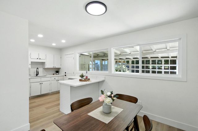 712 Elkhorn Plz, West Sacramento, CA 95605