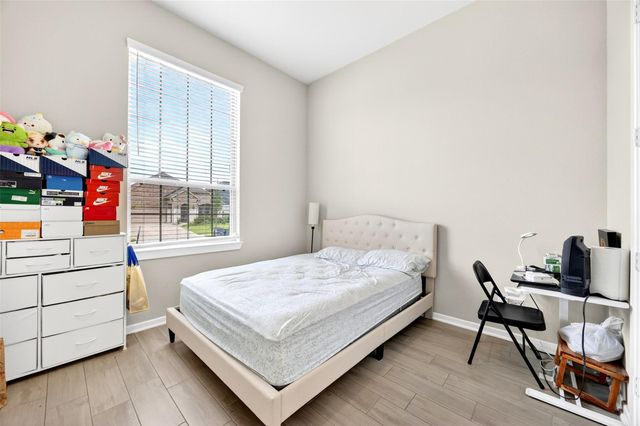 13118 Wood Leaf Park, Tomball, TX 77375