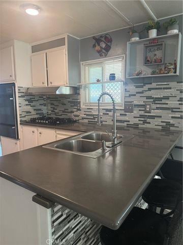 13393 Mariposa Rd, 108, Victorville, CA 92395