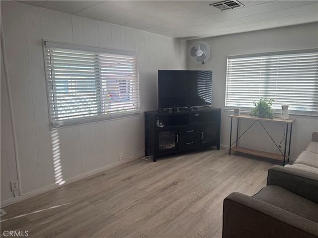 13393 Mariposa Rd, 108, Victorville, CA 92395