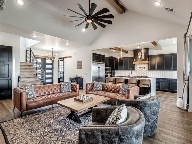 1330 Acclivis Court, Newcastle, OK 73065
