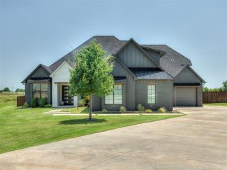 1330 Acclivis Court, Newcastle, OK 73065