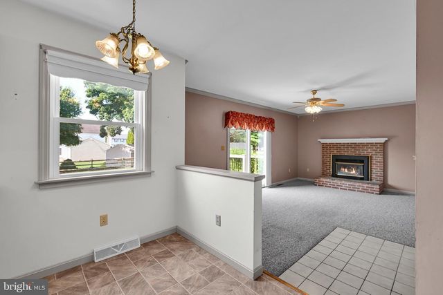 3892 NOLT RD., Landisville, PA 17538