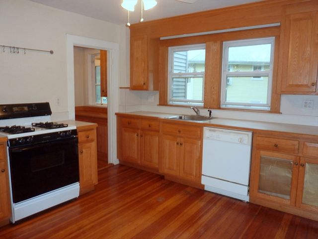 121-123 Hammond St. 123, Belmont, MA 02478