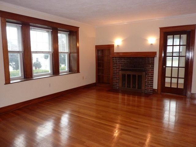 121-123 Hammond St. 123, Belmont, MA 02478