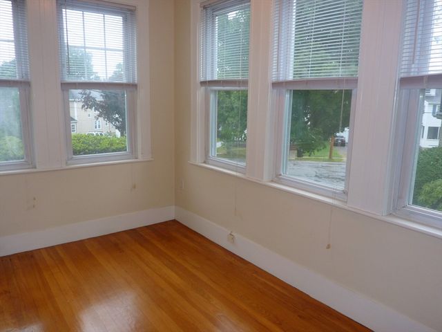 121-123 Hammond St. 123, Belmont, MA 02478