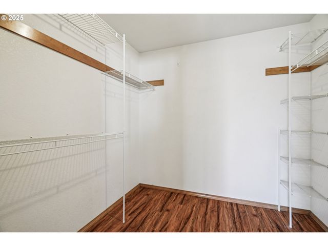 2067 Sw OLEANDER St, Mc Minnville, OR 97128