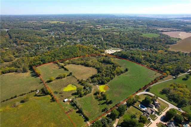 Corum Road, Excelsior Springs, MO 64024