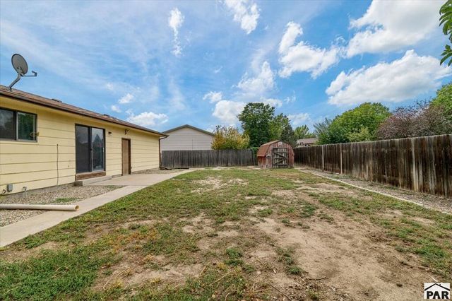 2121 Chautard Dr, Pueblo, CO 81005