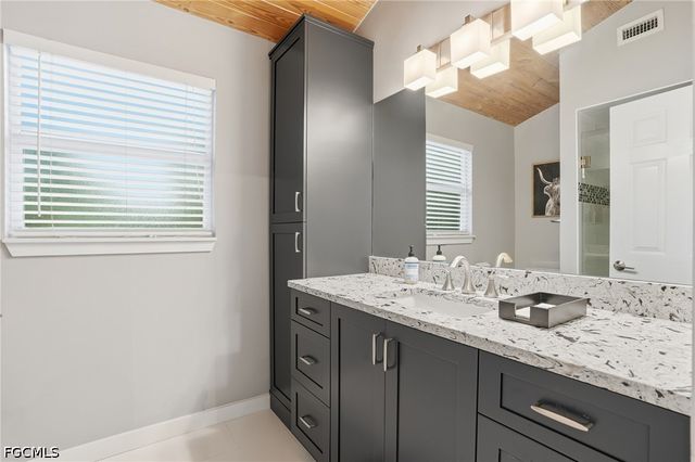 4210 Fulton CIR, Fort Myers, FL 33905