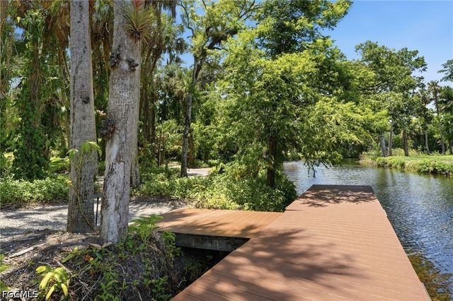 4210 Fulton CIR, Fort Myers, FL 33905