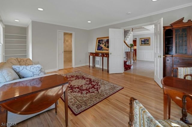 24 Westminster Rd, Chatham Twp., NJ 07928