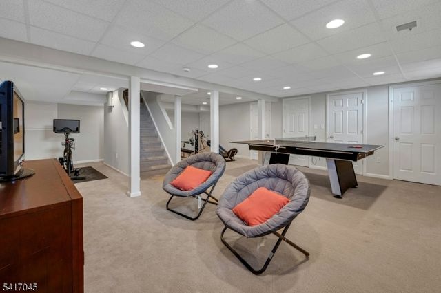 24 Westminster Rd, Chatham Twp., NJ 07928