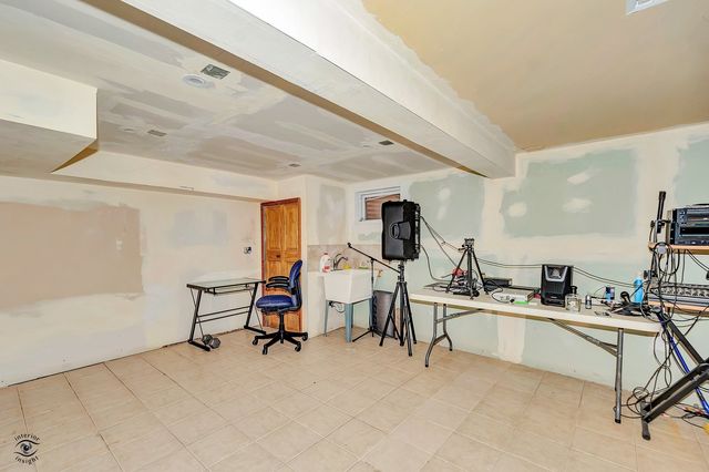 17348 Bluff Road, Lemont, IL 60439