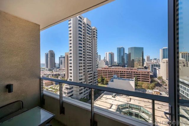 645 Front Street 1804, San Diego, CA 92101